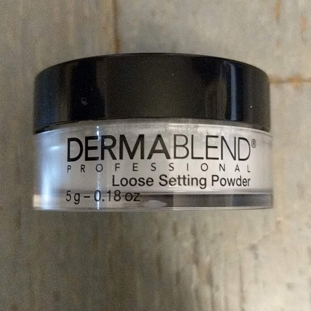 lancome / DermaBlend  Setting Powder/Powder - Picture 3 of 6